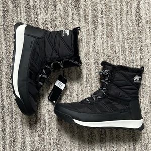 *BRAND NEW* Women’s Sorel Whitney II Short Lace Black Size 8